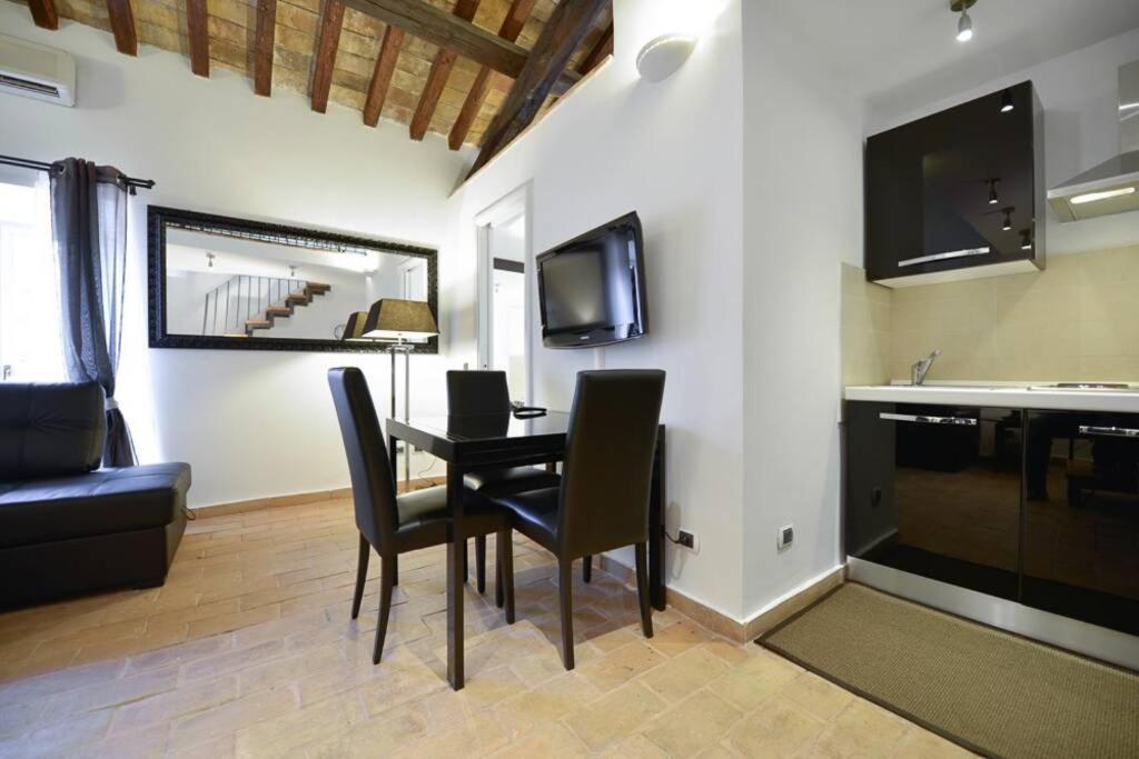 Ibernesi - Charming Apartment At The Roman Forums Eksteriør bilde